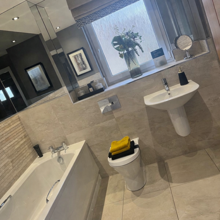 End of tenancy bathroom cleaning glasgow